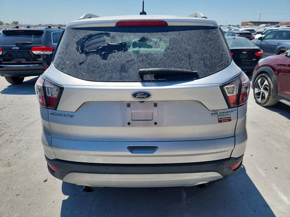 Photo 6 from auction – 2017 FORD ESCAPE with VIN 1FMCU0J97HUB62481