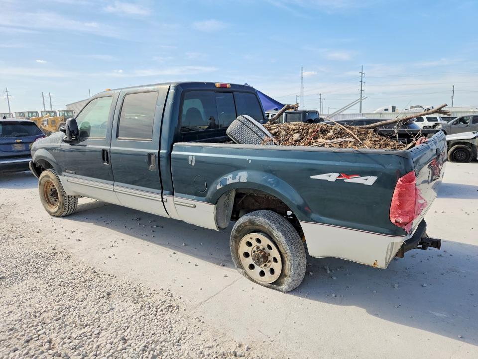 صورة رقم 2 من المزاد - 1999 FORD F250 مع VIN 1FTNW21F5XEC80823