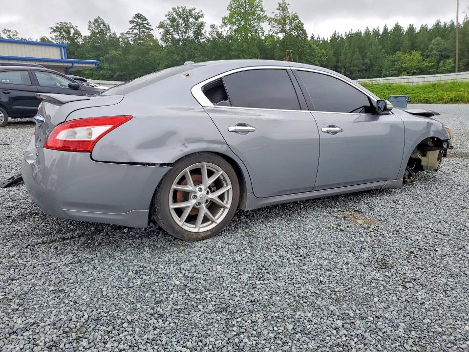 Photo 3 from auction – 2009 NISSAN MAXIMA with VIN 1N4AA51E99C846654