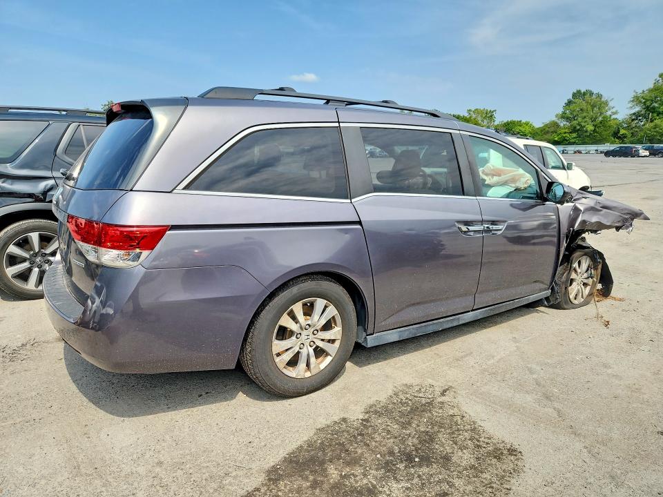 Photo 3 from auction – 2016 HONDA ODYSSEY with VIN 5FNRL5H34GB019673