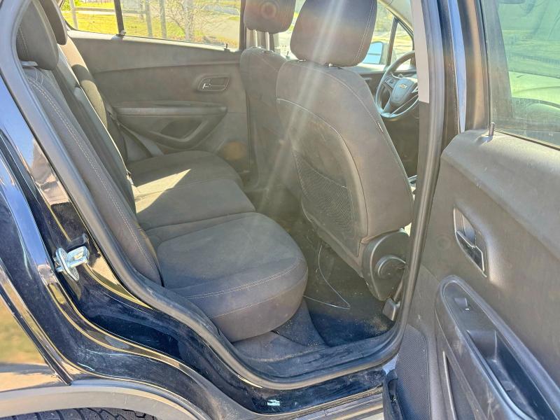 Photo 6 from auction – 2020 CHEVROLET TRAX with VIN KL7CJKSBXLB085648
