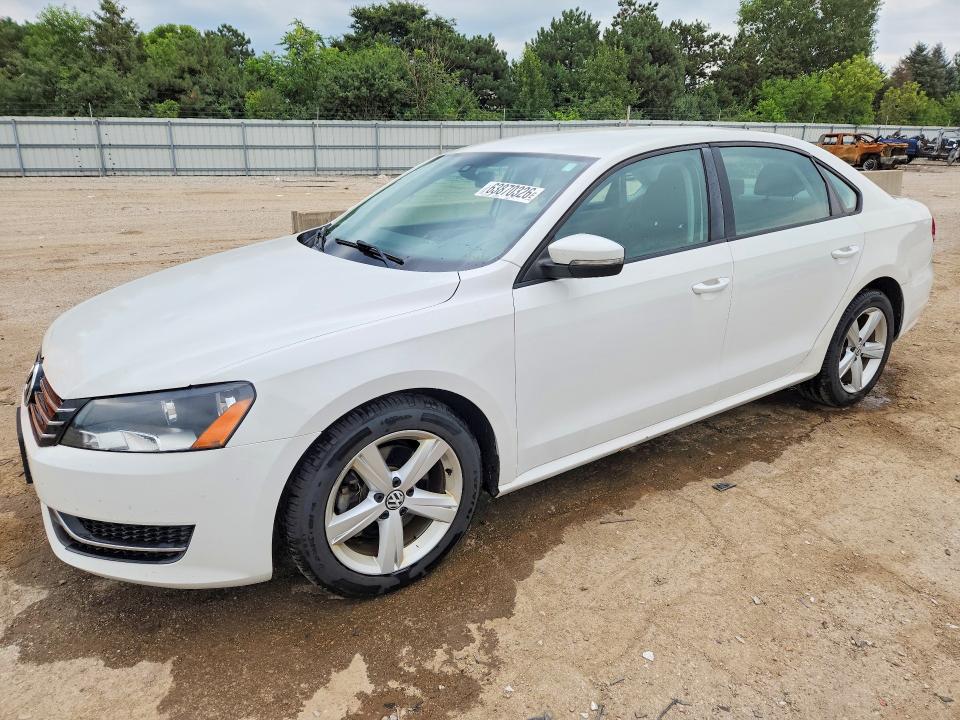 2014 VOLKSWAGEN PASSAT - Търг №63870326