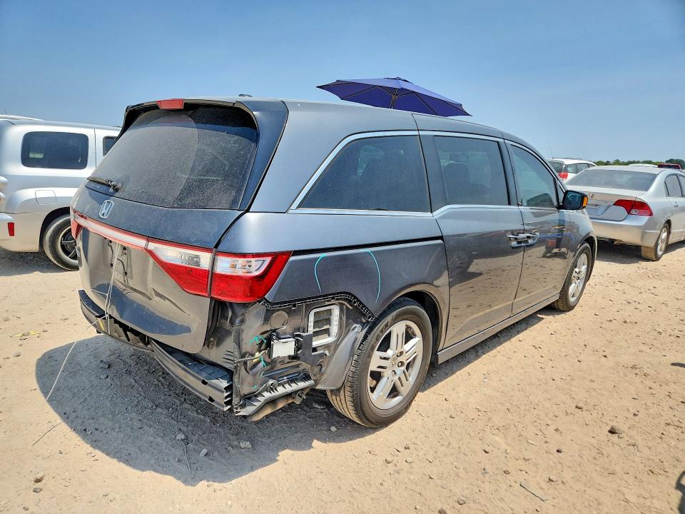 Photo 3 from auction – 2012 HONDA ODYSSEY with VIN 5FNRL5H94CB068824
