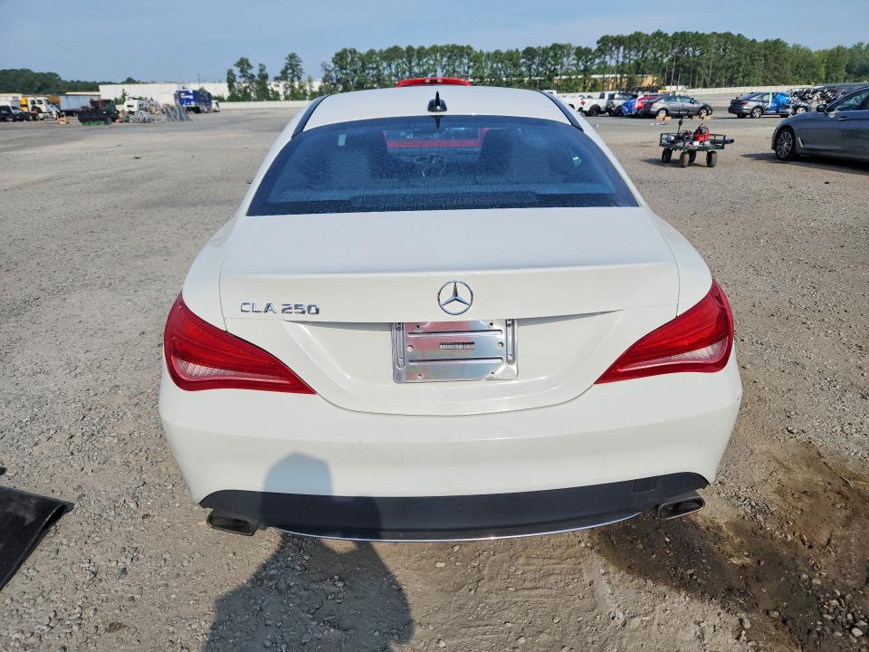Photo 6 from auction – 2014 MERCEDES-BENZ CLA with VIN WDDSJ4EB5EN030179