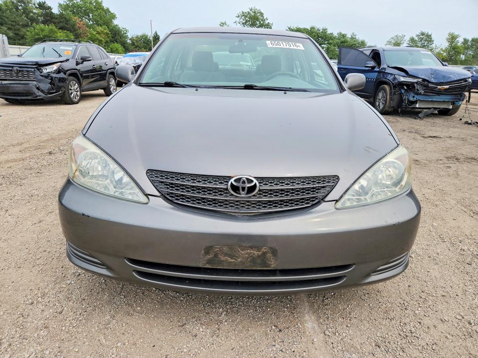 Photo 5 from auction – 2004 TOYOTA CAMRY with VIN 4T1BE30K14U859671