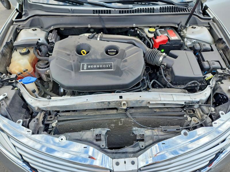 Photo 11 from auction – 2016 LINCOLN MKZ with VIN 3LN6L2G96GR601954