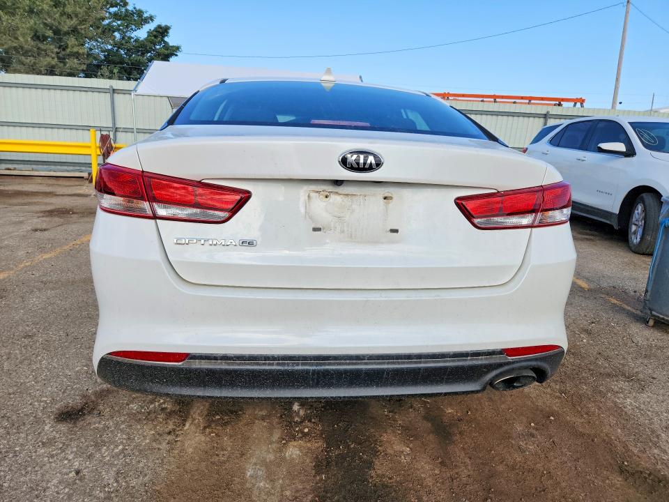 Zdjęcie 6 z aukcji – 2016 KIA OPTIMA z VIN KNAGT4L36G5071474