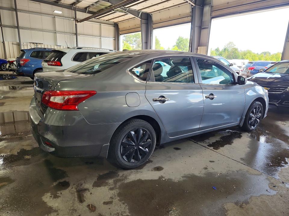Photo 3 from auction – 2016 NISSAN SENTRA with VIN 3N1AB7AP7GL648454