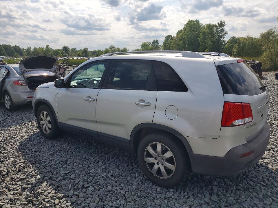 Photo 2 from auction – 2012 KIA SORENTO with VIN 5XYKT4A22CG253200