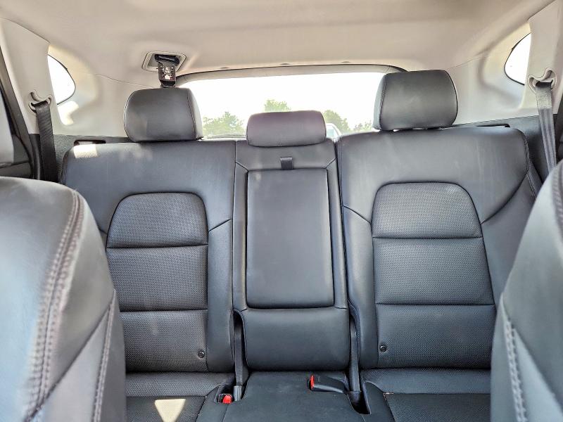 Photo 10 from auction – 2020 HYUNDAI TUCSON with VIN KM8J3CAL7LU121445