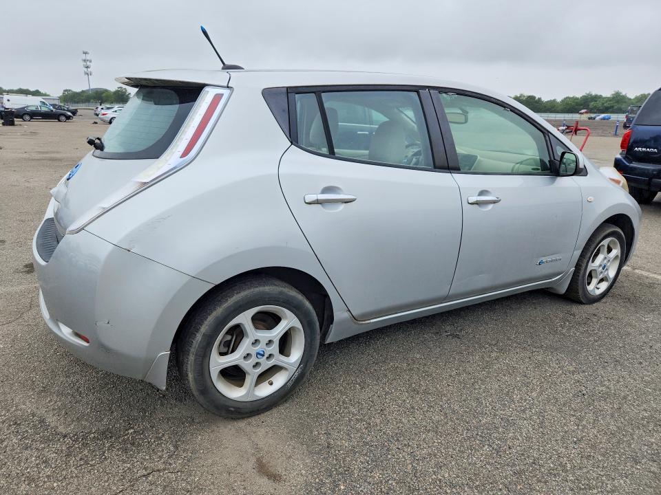 Photo 3 from auction – 2012 NISSAN LEAF with VIN JN1AZ0CP8CT016858