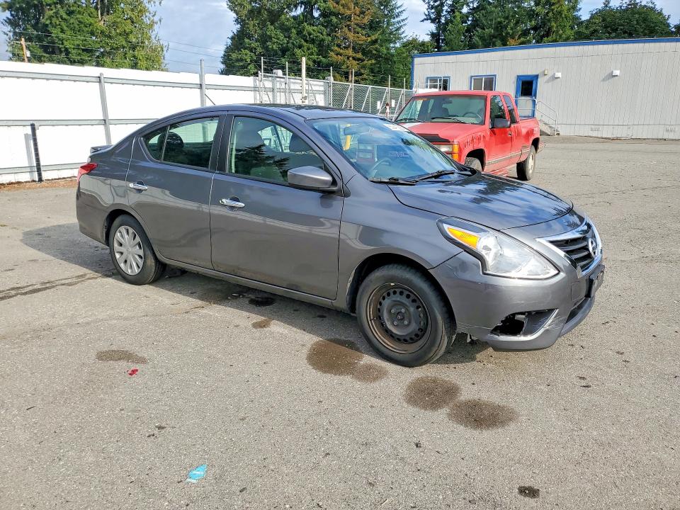 Photo 4 from auction – 2019 NISSAN VERSA with VIN 3N1CN7AP5KL815077