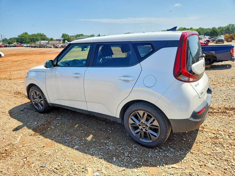 Photo 2 from auction – 2021 KIA SOUL with VIN KNDJ23AU5M7797117