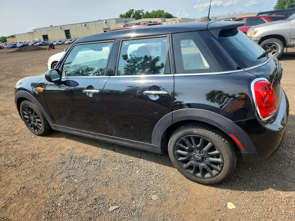 Photo 2 from auction – 2019 MINI COOPER with VIN WMWXU1C5XK2F81871