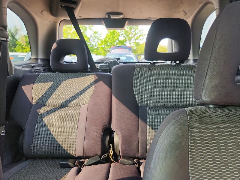 Photo 10 from auction – 2005 TOYOTA RAV4 with VIN JTEHD20V356035825