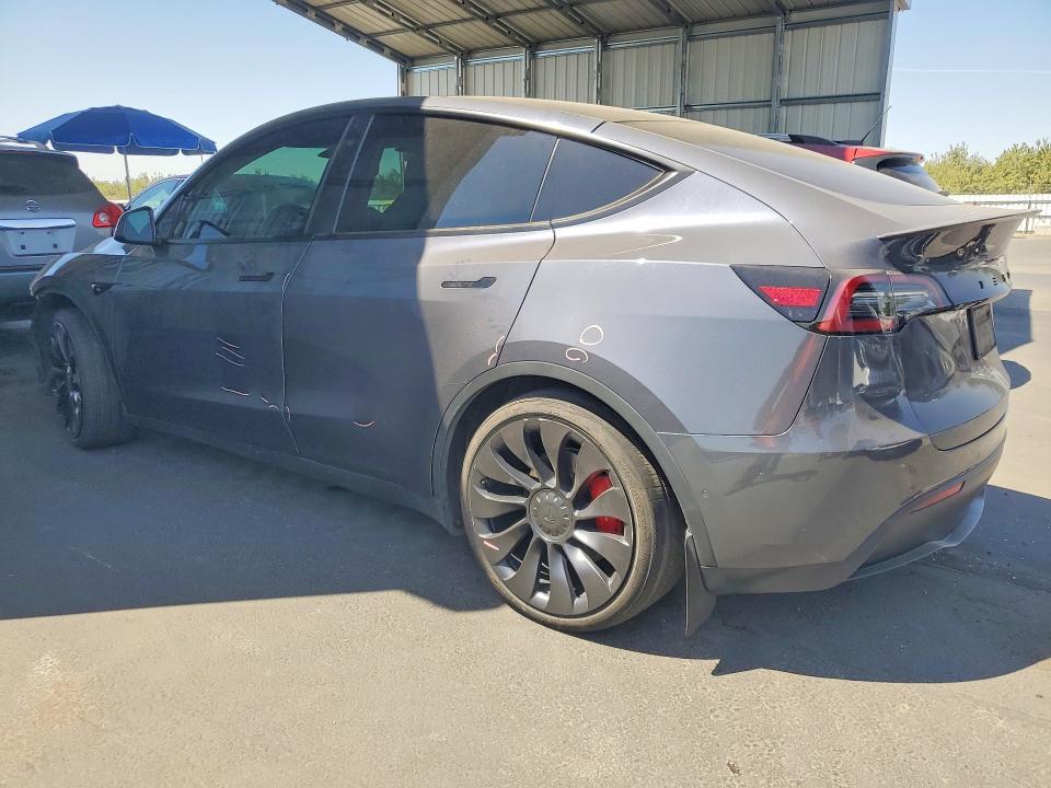 Photo 2 from auction – 2022 TESLA MODEL Y with VIN 7SAYGDEF5NF439046