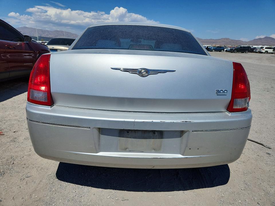 Photo 6 from auction – 2005 CHRYSLER 300 with VIN 2C3JA53G05H583250