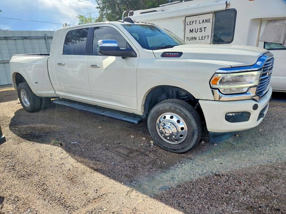 Photo 4 from auction – 2022 RAM 3500 with VIN 3C63RRML0NG421237