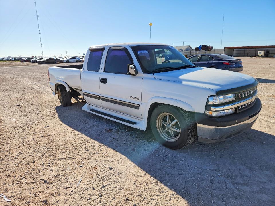 Photo 4 from auction – 2001 CHEVROLET SILVERADO with VIN 2GCEC19V811114464