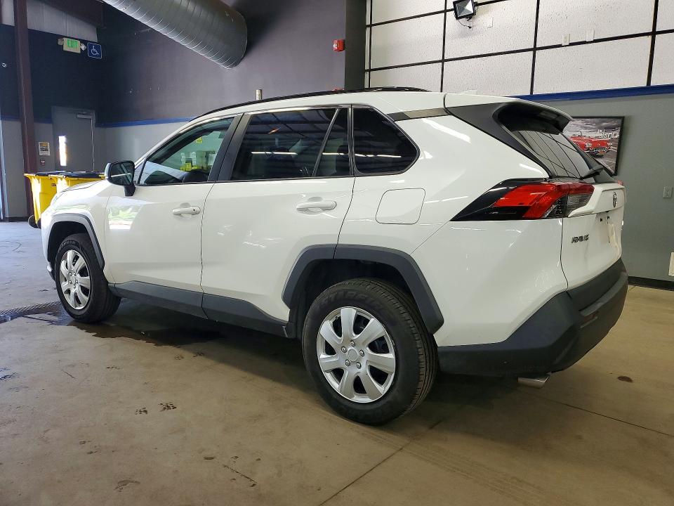 Photo 2 from auction – 2021 TOYOTA RAV4 with VIN 2T3F1RFV5MW203336
