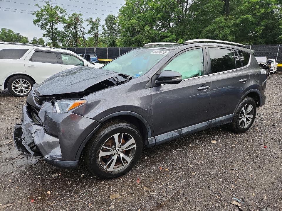 TOYOTA RAV4 2018 with VIN 2T3RFREV7JW775438 - Photo from auction