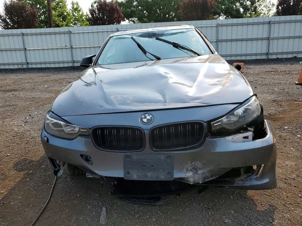 Снимка 5 от търг – 2014 BMW 328 с VIN WBA3B5G59ENS08097