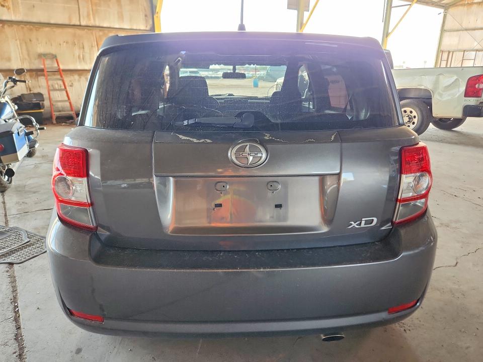 Photo 6 from auction – 2010 SCION XD with VIN JTKKU4B49AJ057628