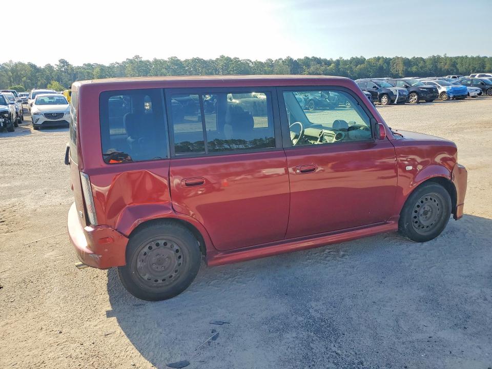 Photo 3 from auction – 2006 SCION XB with VIN JTLKT324164086202