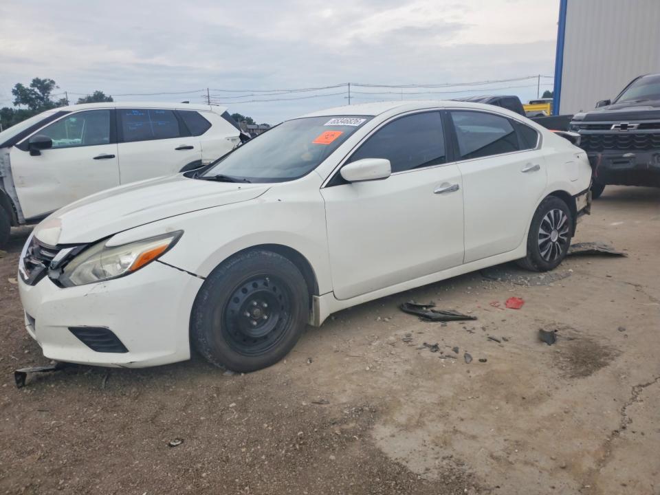 NISSAN ALTIMA 2016 with VIN 1N4AL3AP1GC145782 - Photo from auction