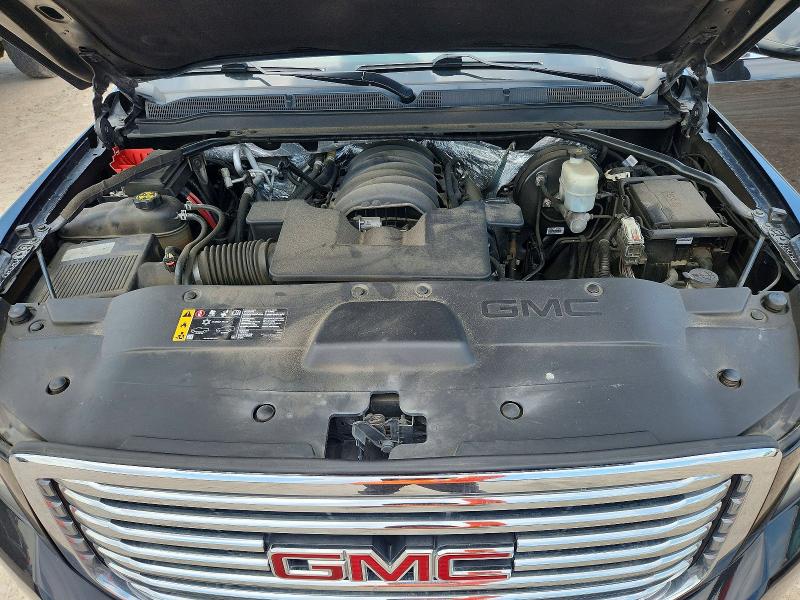 Photo 12 from auction – 2018 GMC YUKON with VIN 1GKS1BKCXJR273702