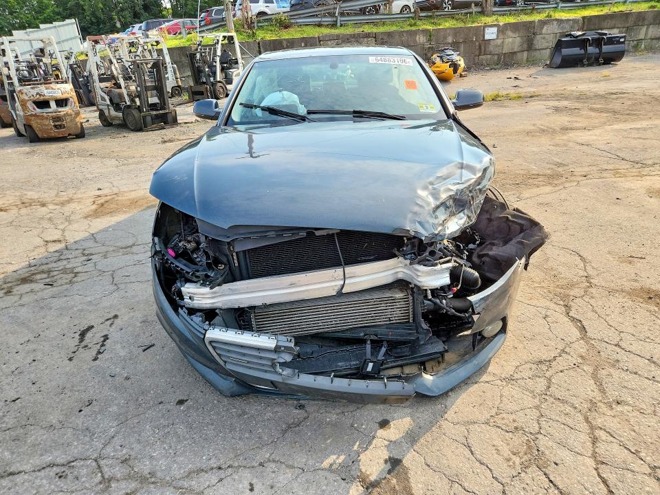Photo 5 from auction – 2011 AUDI A4 with VIN WAUFFAFLXBN023949
