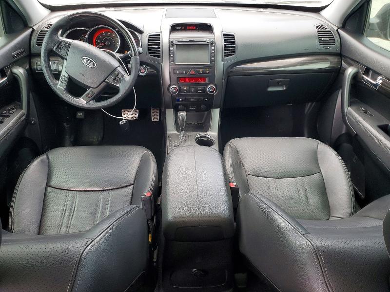 Photo 8 from auction – 2012 KIA SORENTO with VIN 5XYKWDA25CG301067