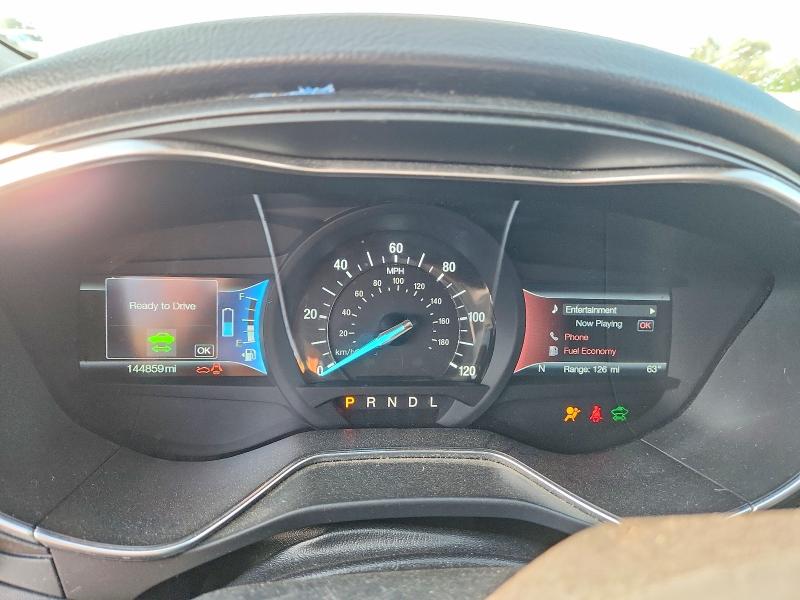 Photo 9 from auction – 2017 FORD FUSION with VIN 3FA6P0RU9HR322990
