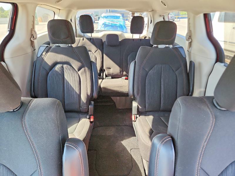 Photo 10 from auction – 2020 CHRYSLER PACIFICA with VIN 2C4RC1FG0LR123784