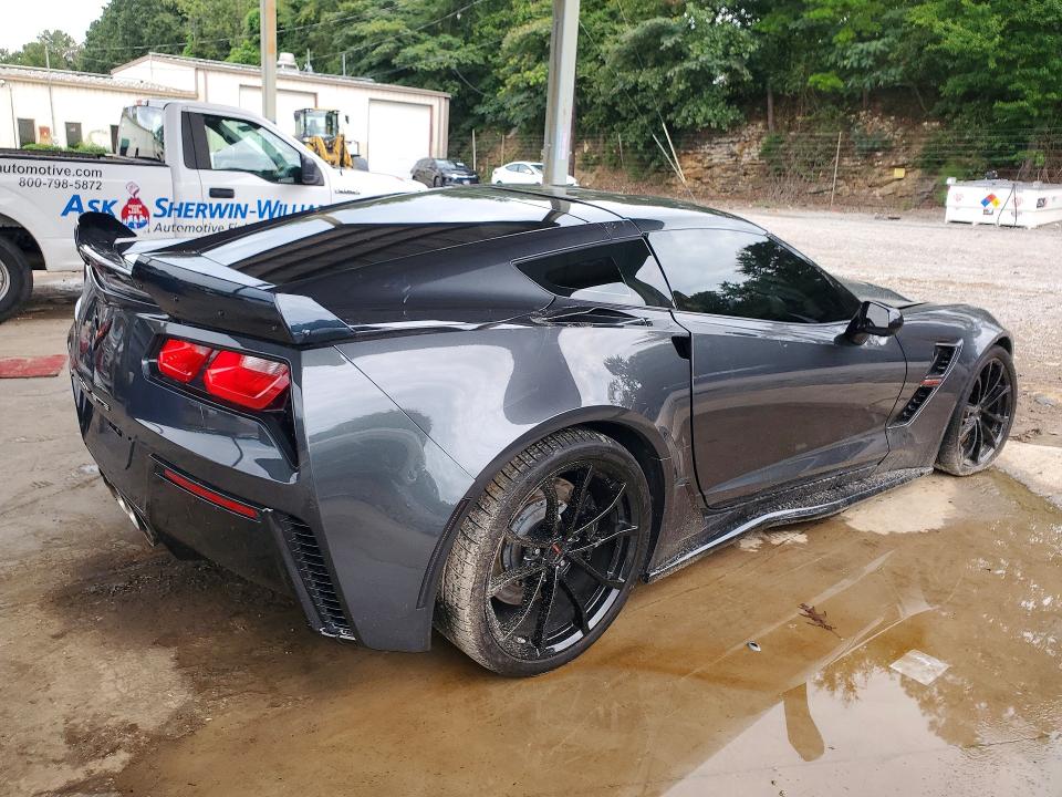 Photo 3 from auction – 2017 CHEVROLET CORVETTE with VIN 1G1YY2D76H5106541