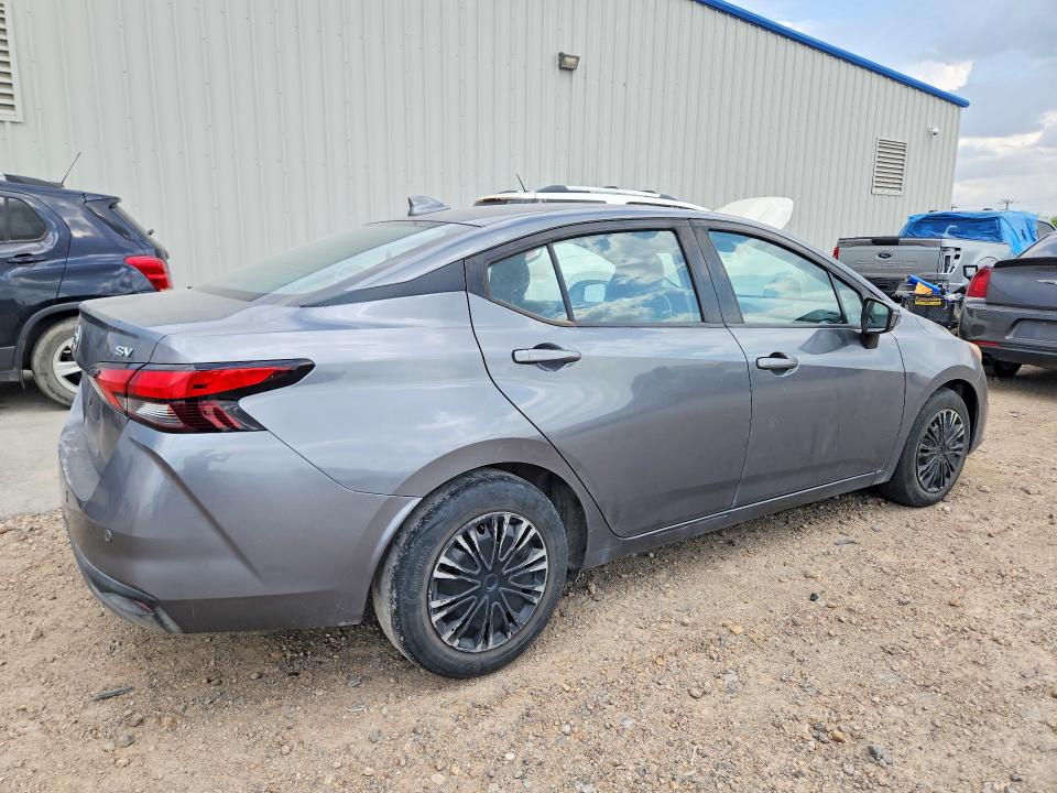 Photo 3 from auction – 2020 NISSAN VERSA with VIN 3N1CN8EV8LL875421