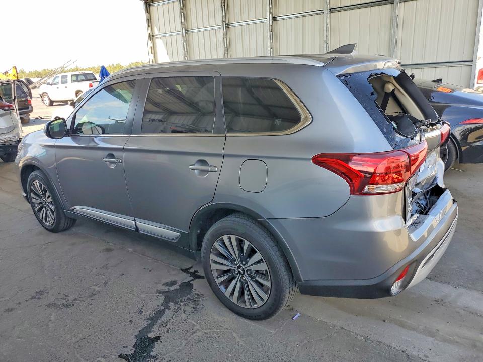 Photo 2 from auction – 2020 MITSUBISHI OUTLANDER with VIN JA4AZ3A37LJ001675