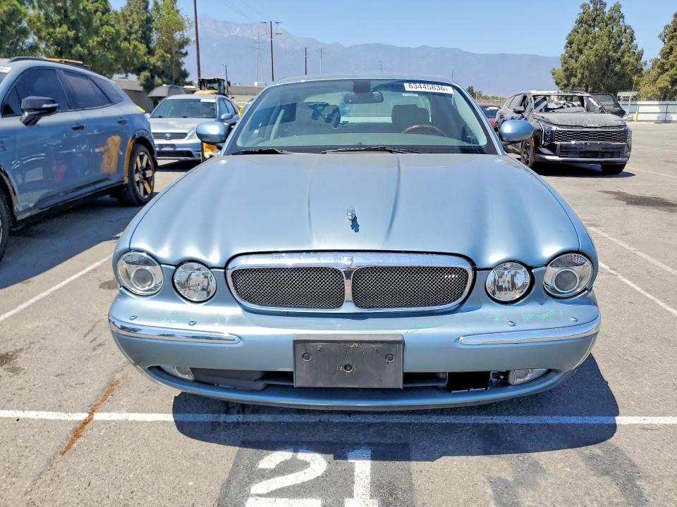 Photo 5 from auction – 2006 JAGUAR XJ8 with VIN SAJWA71B06SH02756