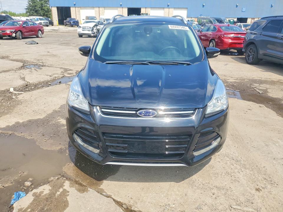 Photo 5 from auction – 2016 FORD ESCAPE with VIN 1FMCU9JX8GUA28225