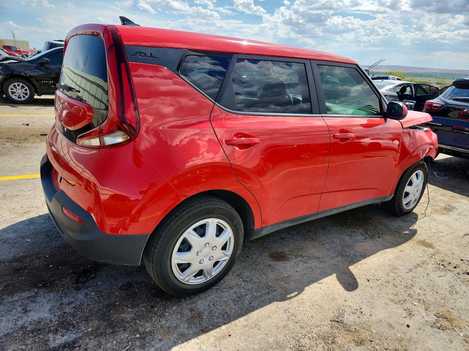 Photo 3 from auction – 2022 KIA SOUL with VIN KNDJ23AU6N7165891