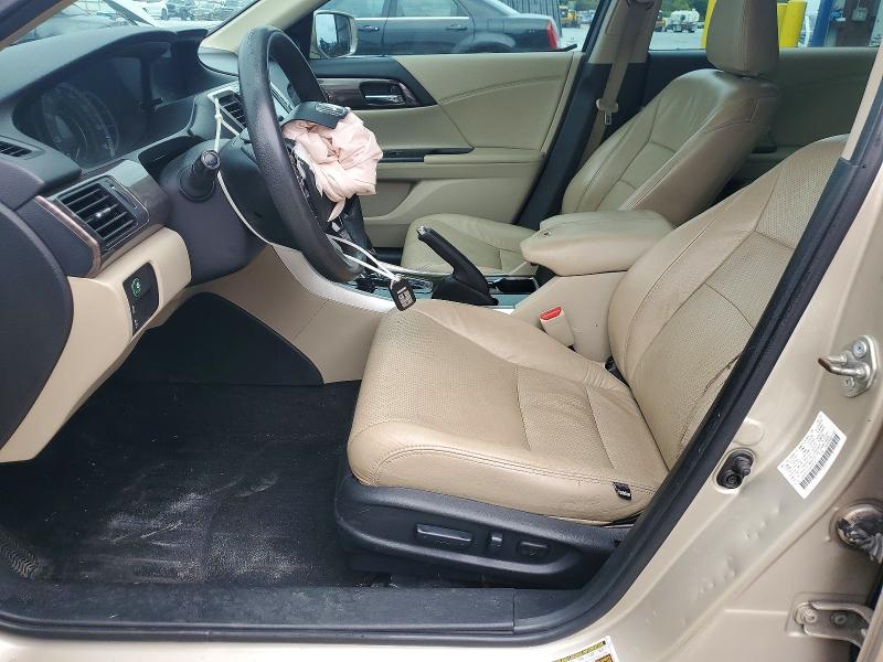 Photo 7 from auction – 2016 HONDA ACCORD with VIN 1HGCR2F02GA001971