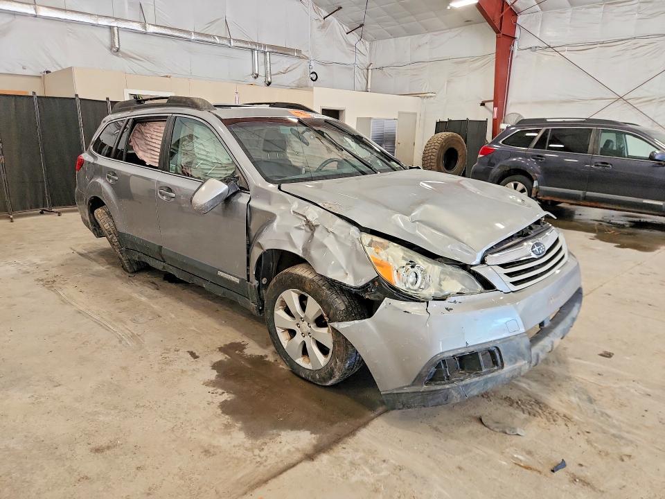 Photo 4 from auction – 2010 SUBARU OUTBACK with VIN 4S4BRBGC2A3370520