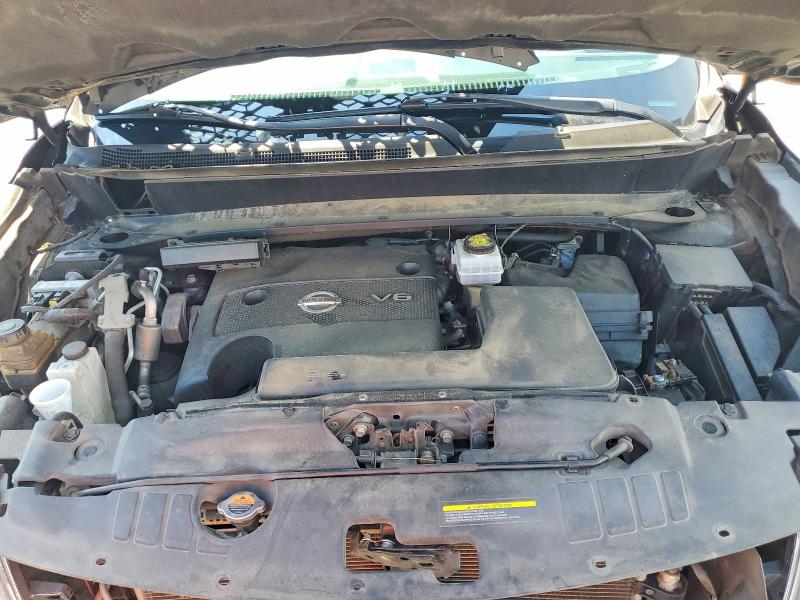 Photo 11 from auction – 2016 NISSAN PATHFINDER with VIN 5N1AR2MN4GC638641
