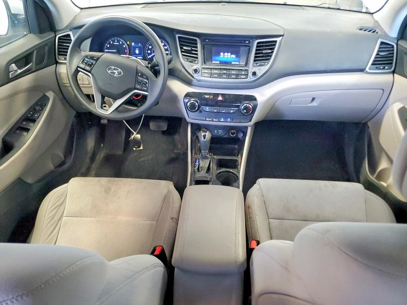 Photo 8 from auction – 2017 HYUNDAI TUCSON with VIN KM8J33A47HU409627