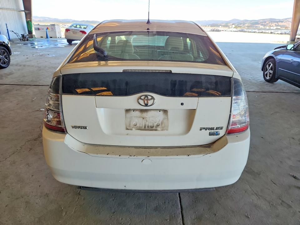 Photo 6 from auction – 2005 TOYOTA PRIUS with VIN JTDKB20U753052295