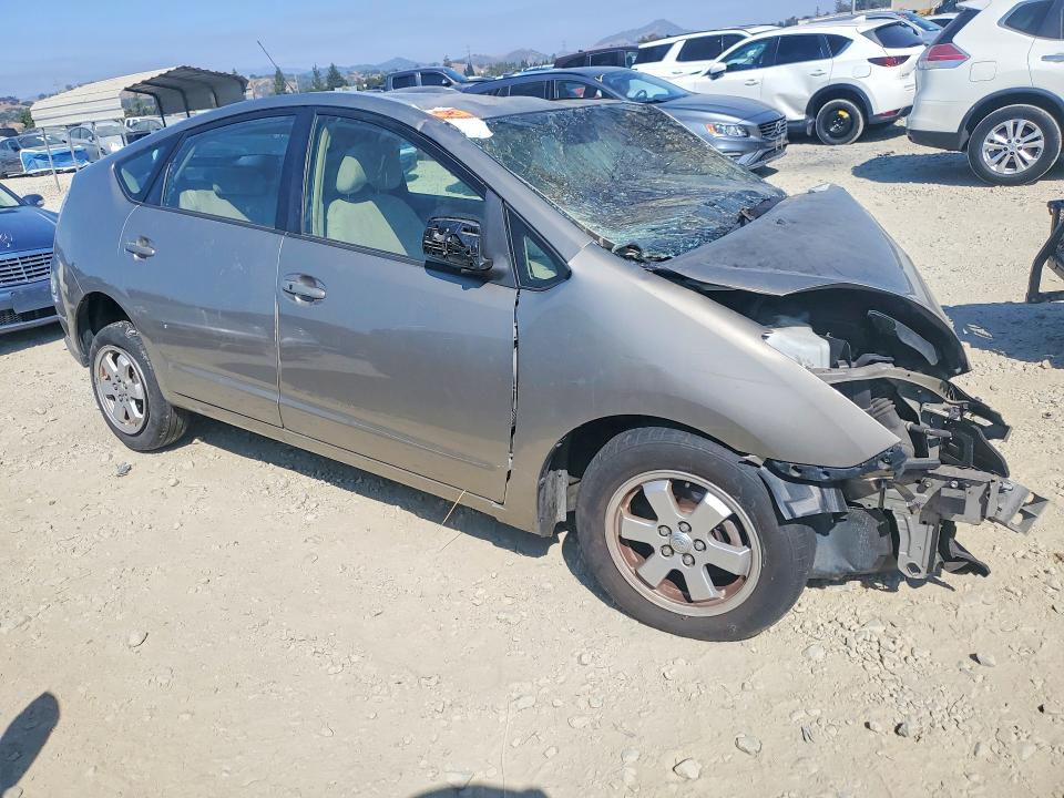 Photo 4 from auction – 2005 TOYOTA PRIUS with VIN JTDKB20U253102455