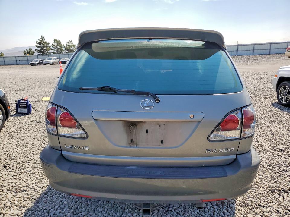 Photo 6 from auction – 2003 LEXUS RX with VIN JTJHF10U430298712
