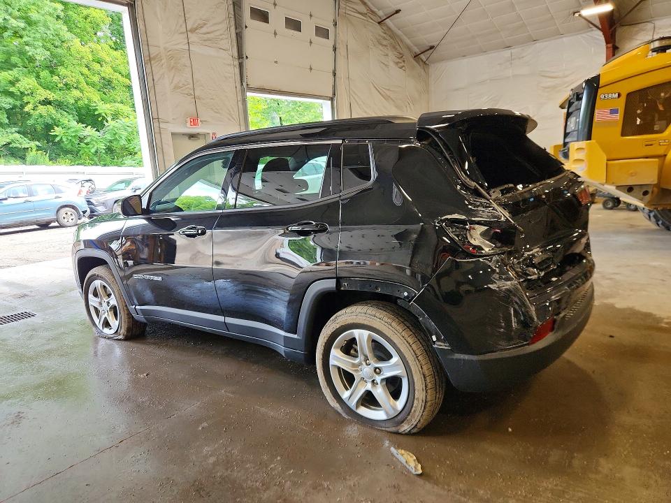 Photo 2 from auction – 2023 JEEP COMPASS with VIN 3C4NJDBN8PT553852