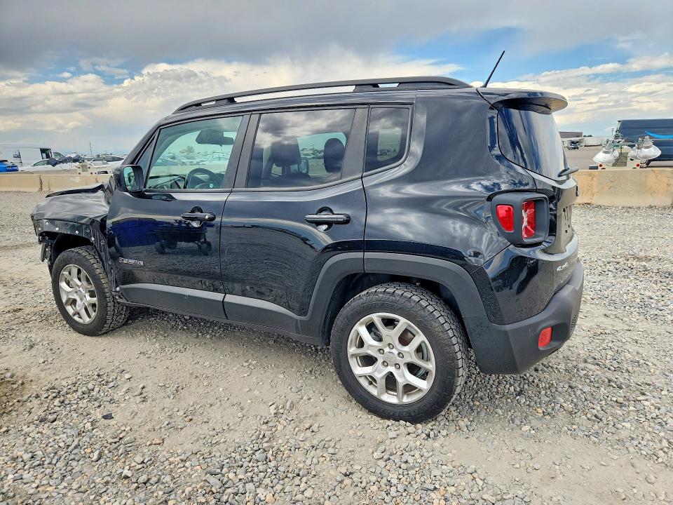 Снимка 2 от търг – 2016 JEEP RENEGADE с VIN ZACCJBBT5GPD66716