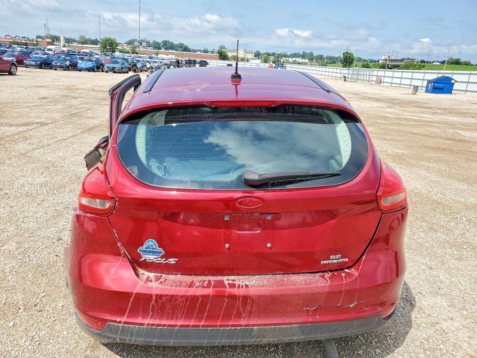 Photo 6 from auction – 2016 FORD FOCUS with VIN 1FADP3K23GL314110